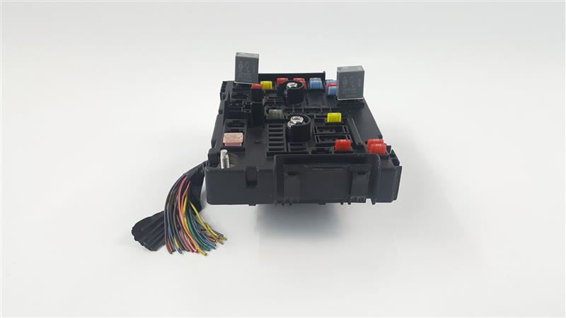 Under Seat Fuse Box Module OEM 2008 08 GMC Savana 3500 Van P/n