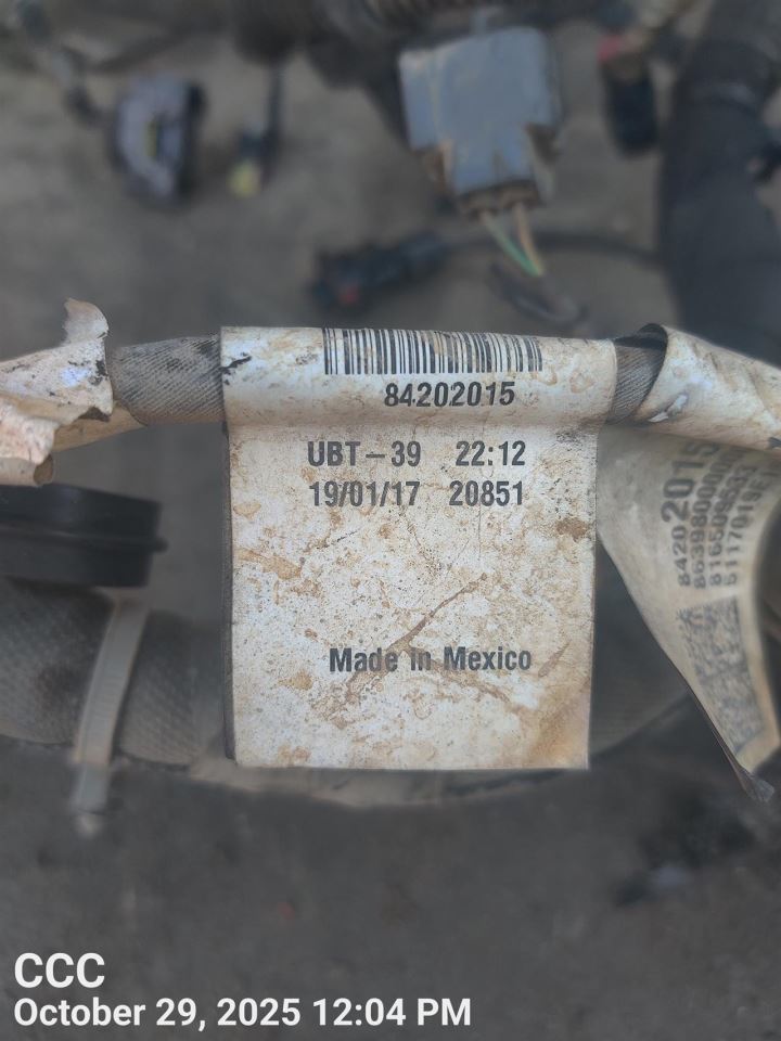 ENGINE WIRE HARNESS 84313931 2017 CHEVROLET COLORADO - Image 2