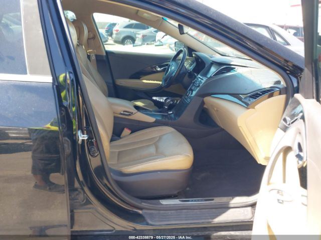 AZERA 2014 Front Door Trim Panel 8004359 - Image 5