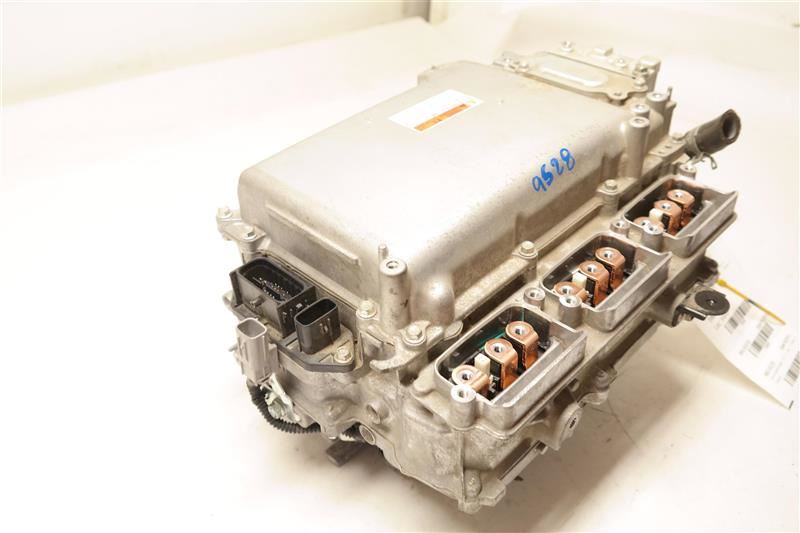 Benzeen   Inverter VIN J 5th Digit Hybrid G92A0-42030 Fits 16-17 Toyota RAV 4 OEM - Image 1