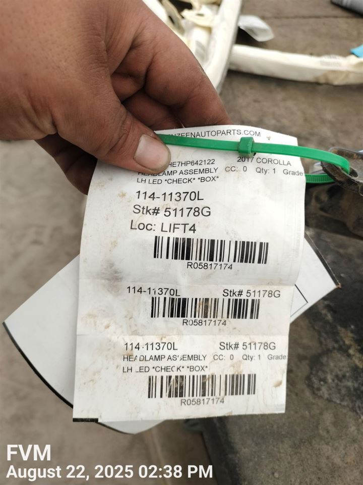 LEFT HEADLAMP ASSEMBLY OEM 17-19 TOYOTA COROLLA 1YR WRNTY 8115002M70 - Image 1