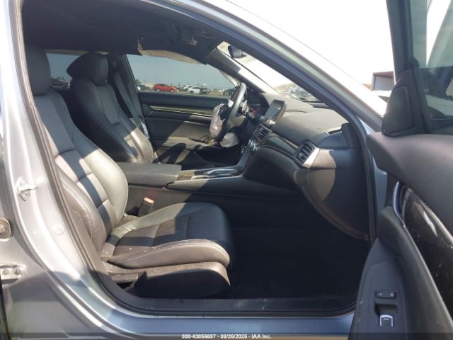 ACCORD 2020 Door Trim Panel Rear 8006467 - Image 5