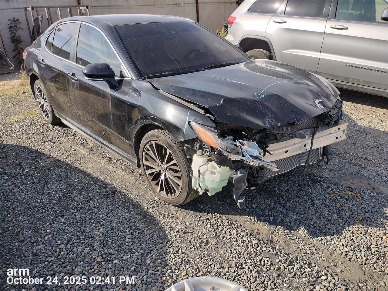LEFT FRONT WIPER ARM OEM 2019 TOYOTA CAMRY 8522106250 - Image 5