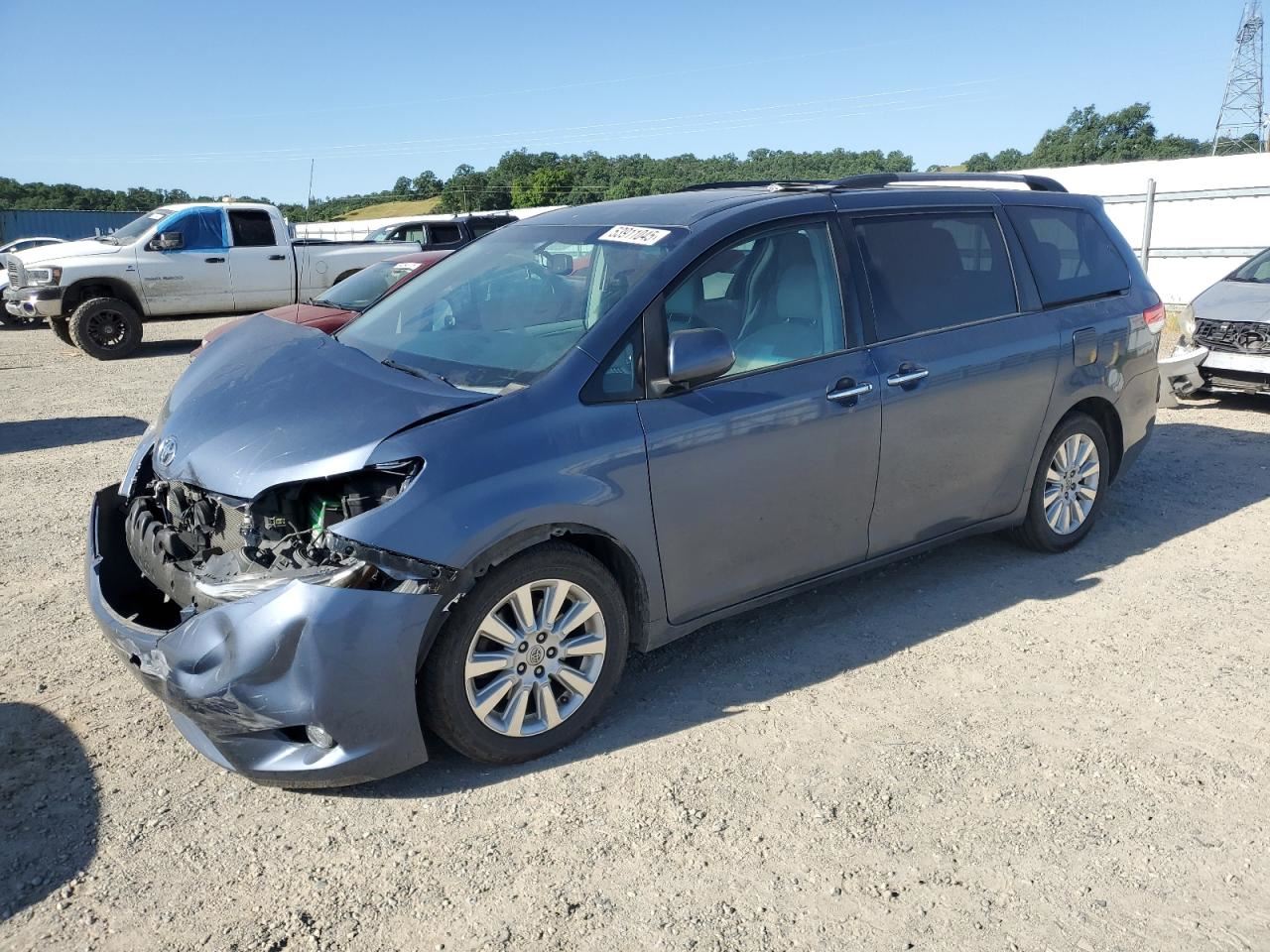 Benzeen 2013 Seat Rear 5403517 - Image 1