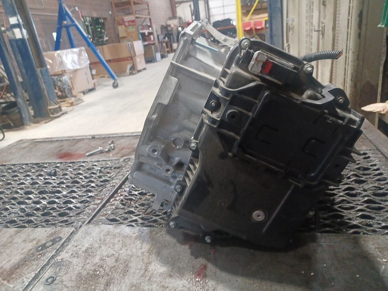 トランスUTCf-9940 2024 GMC Terrain 1.5L Transmission AWD 24047445 9T45 M3U ETRS
