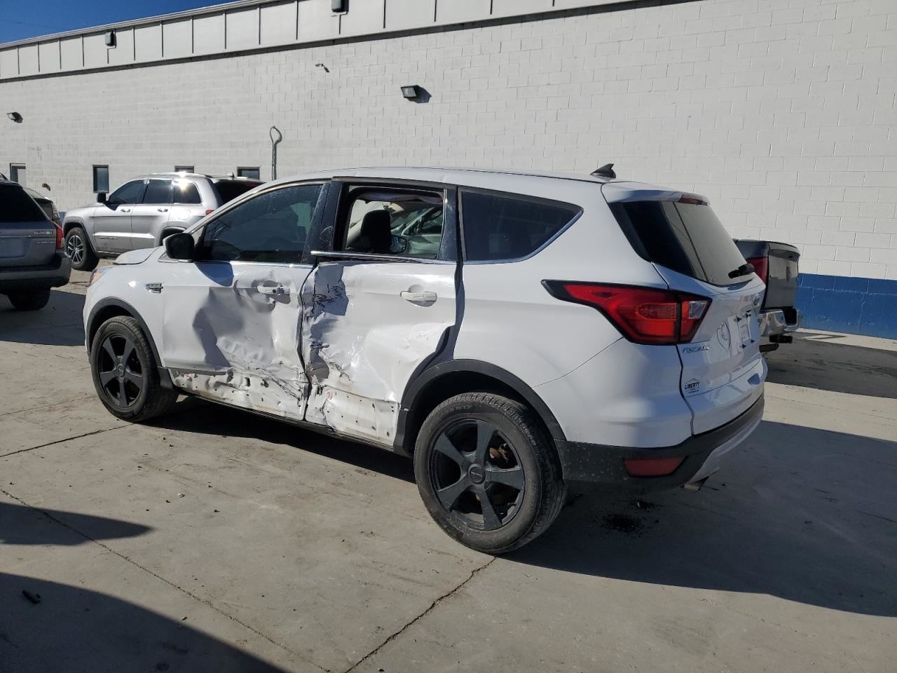 LEFT FRONT SPINDLE KNUCKLE OEM 13-19 FORD ESCAPE - Image 2