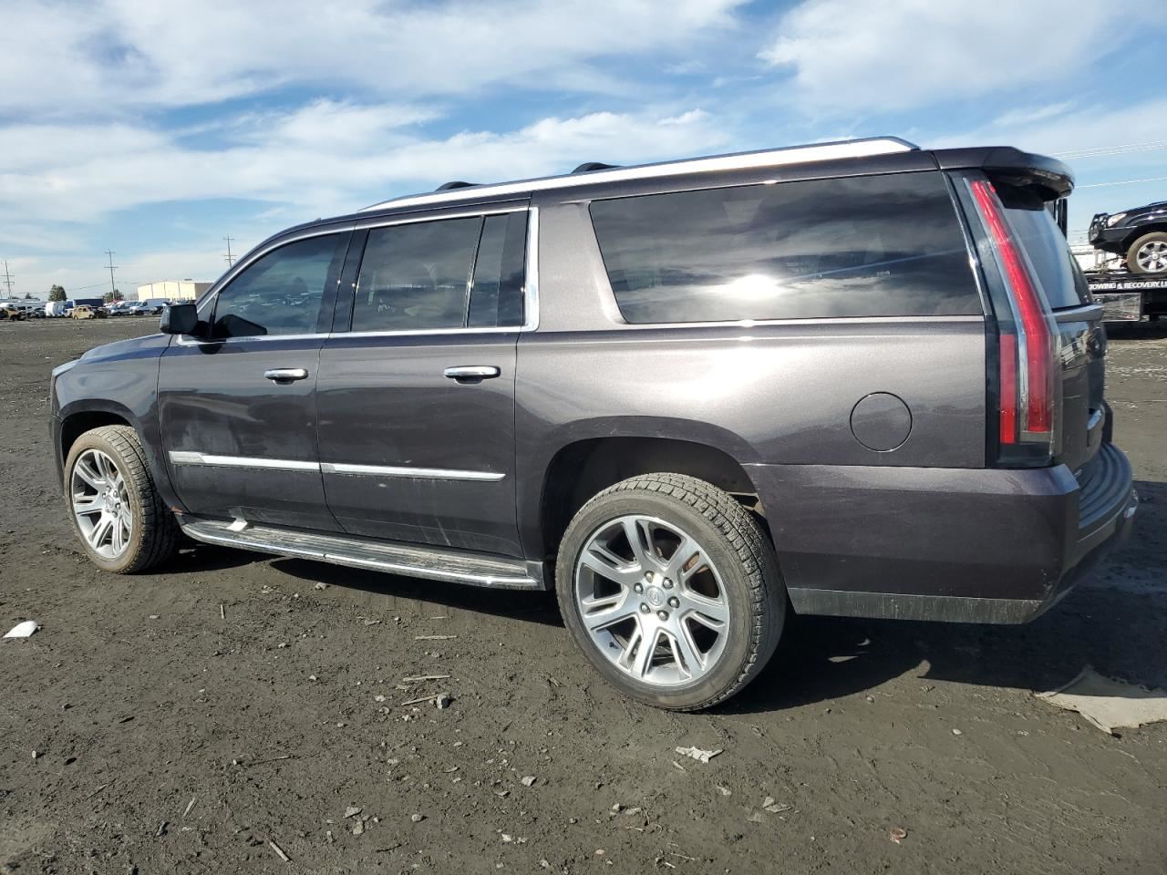 AIR SHUTTER OEM 2015 CADILLAC ESCALAESV - Image 3