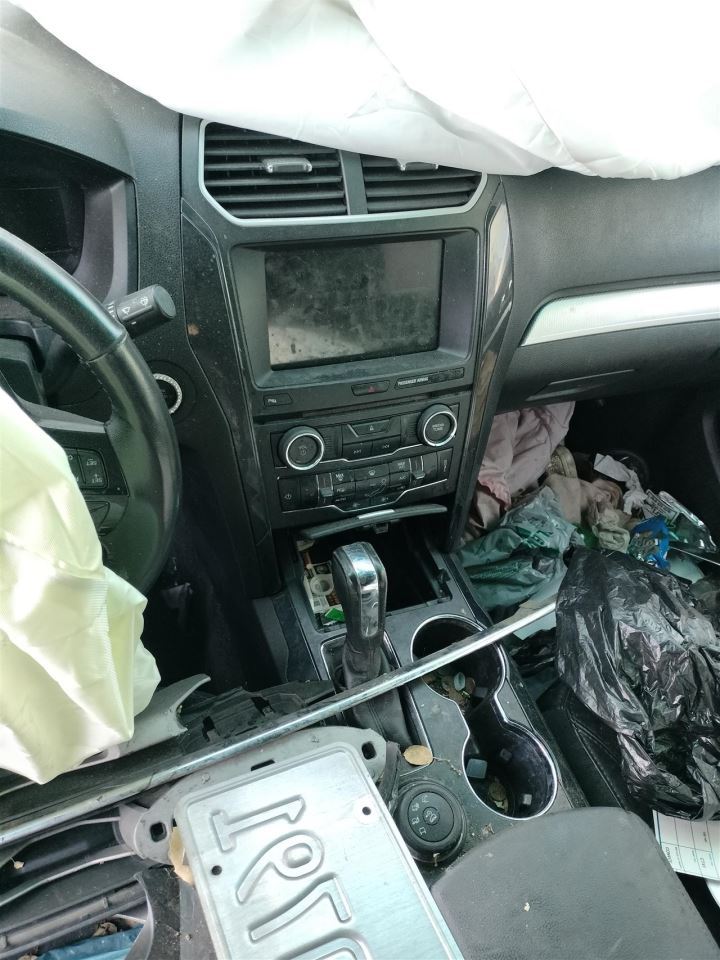 LEFT FRONT SPINDLE KNUCKLE OEM 11-19 FORD EXPLORER BB5Z3K186A - Image 4