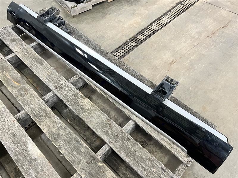 Driver Left Power Running Board 68602297AA For 22-23 Grand