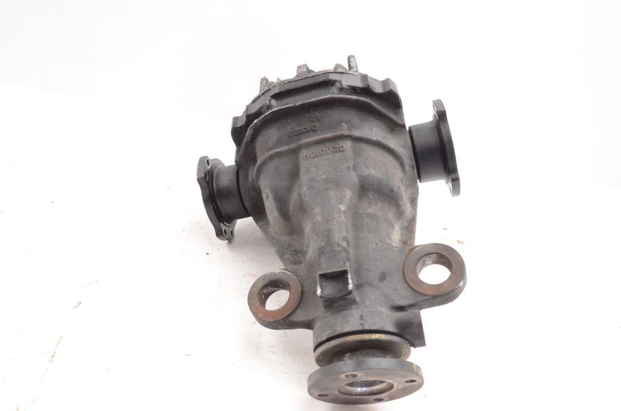 1990-1991 Nissan 300zx Rear Differential LSD Carrier with