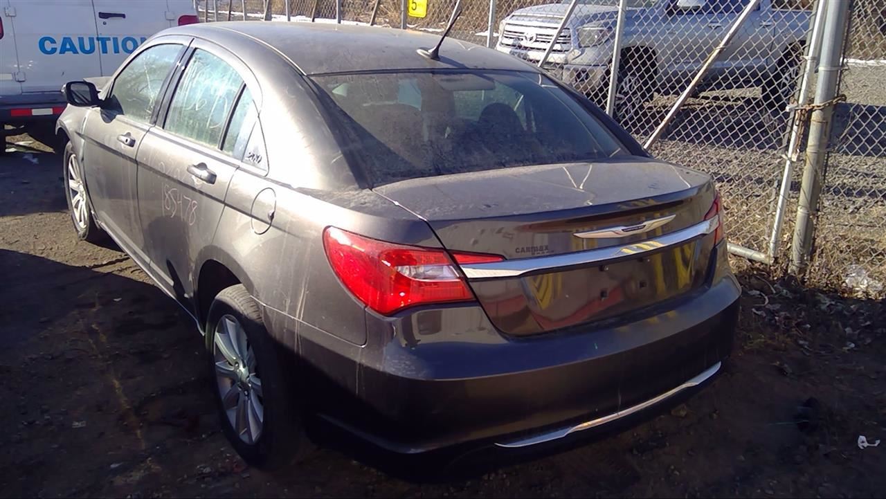 2014 CHRYSLER 200