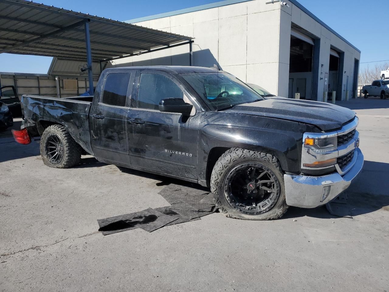 RIGHT BLK FRONT HEADREST OEM 2017 CHEVROLET SILVRDO15 - Image 5