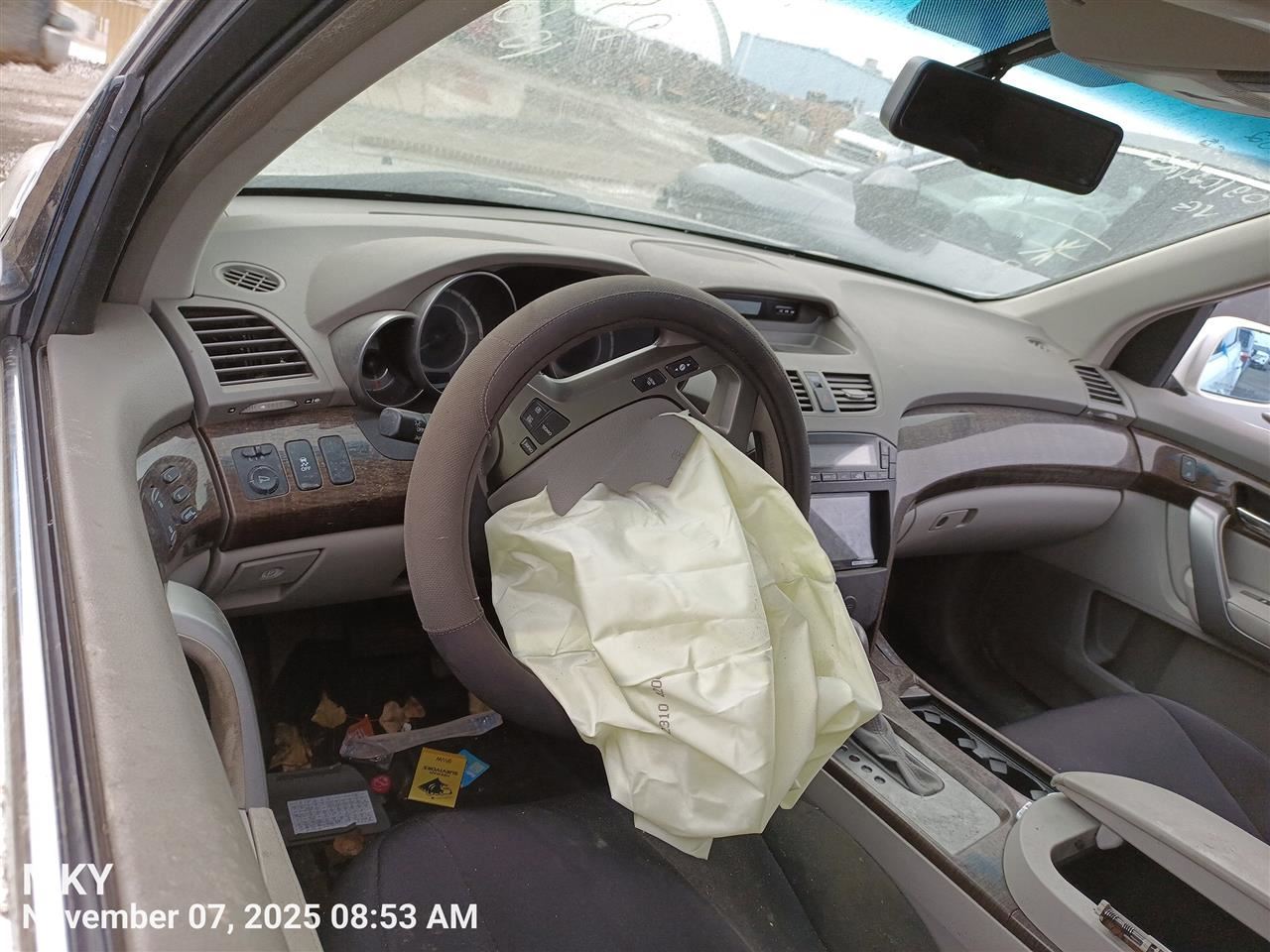 MDX 2011 Third Seat Station Wagon Van 8131767 - Image 3