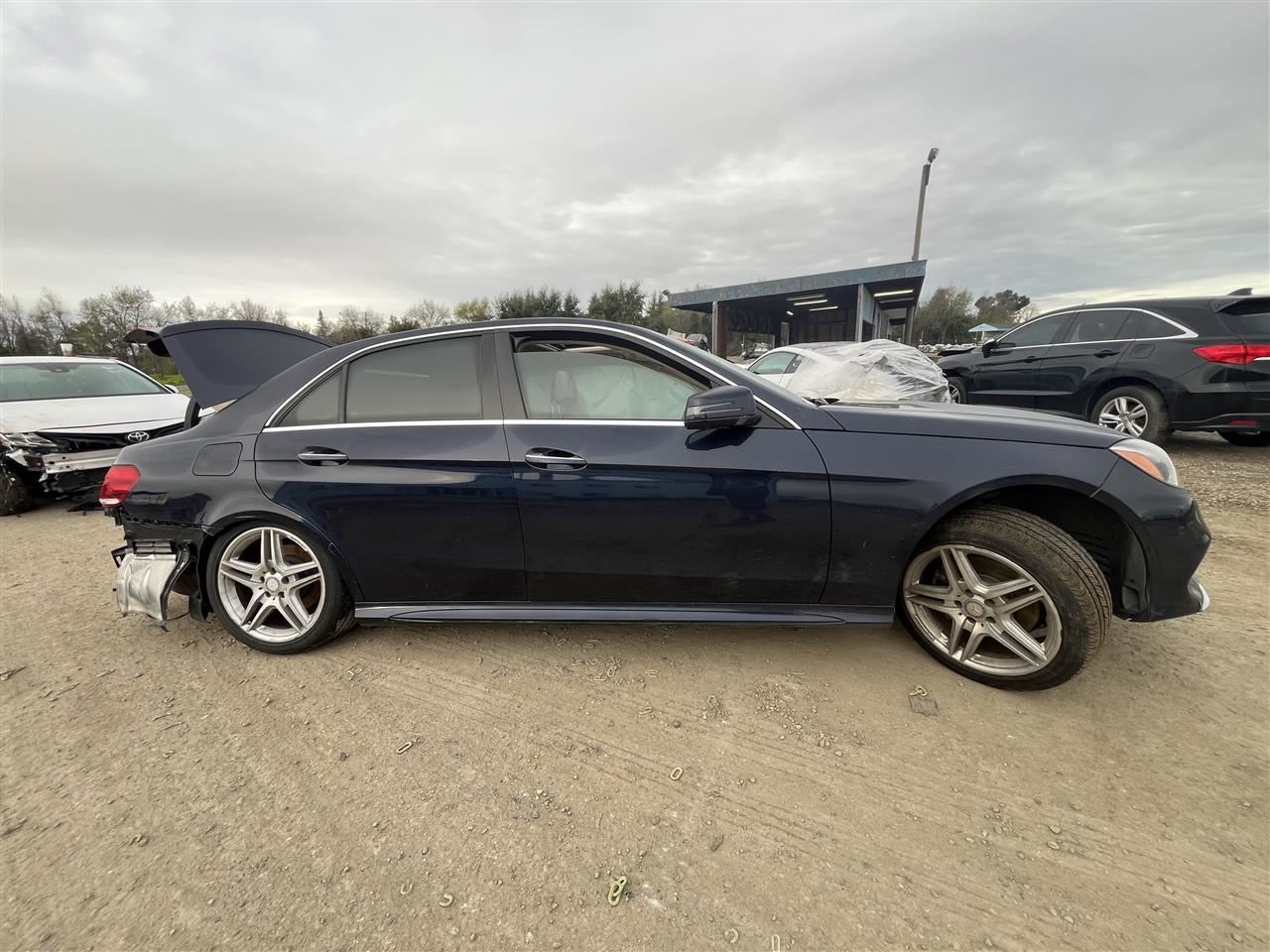 BLK DECKLID TAILGATE OEM 10-16 MERCEDES-BENZ E350 - Image 3