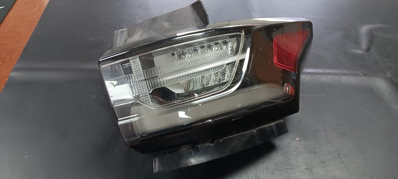 Used 2018 Chevrolet Traverse Lights Tail Light R Right Quarter Pa