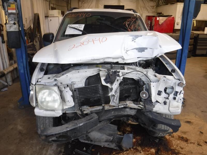 Used 2005 Ford Explorer Entertainment Radio Audio Sport Trac, Am