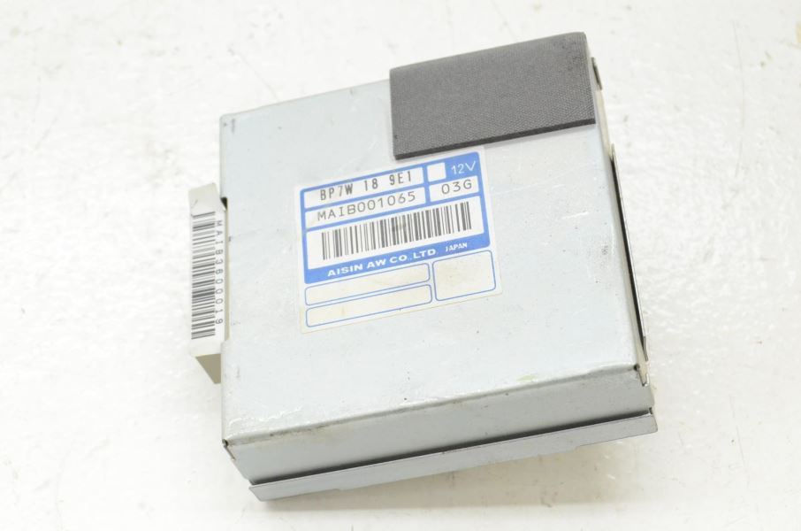 えむページ 2004-2005 Mazda MX-5 Miata Transmission Control Module BP7W 18 9E1