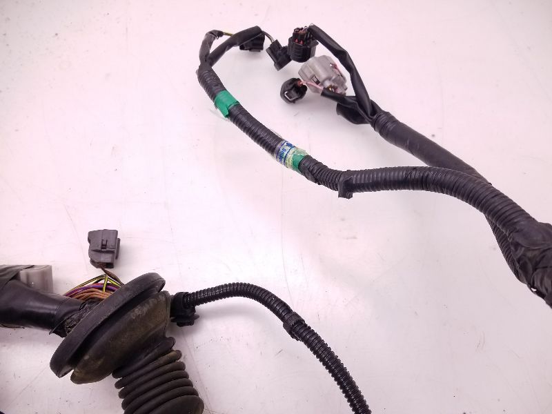 97 98 Toyota Camry Engine 2.2L Automatic Wire Harness CA Spec 82121