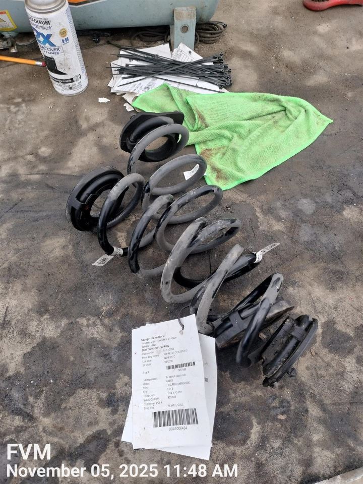 RIGHT REAR COIL/AIR SPRING OEM 22-25 HONDA CIVIC 1YR WRNTY 52441T20A21 - Image 2