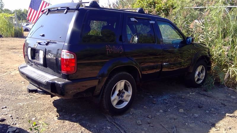 2002 INFINITI Qx4