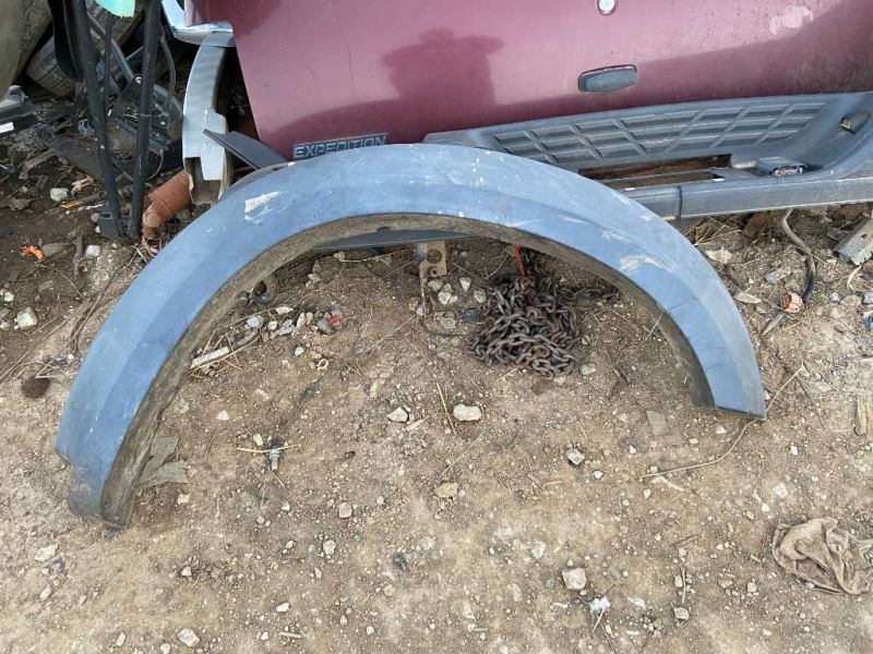Used 2008 Ford F350 Super Duty Front Body Fender Right Front, Whe