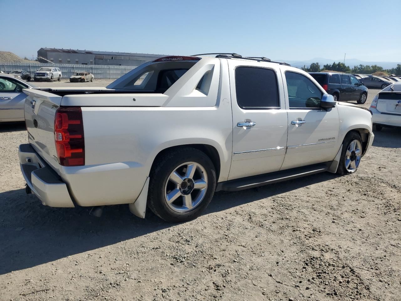 DASH WIRE HARNESS 22925240 2013 CHEVROLET AVALNCH15 - Image 3