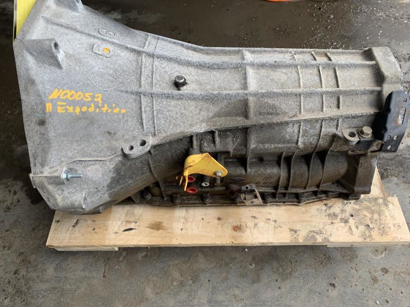 Used 2010 Ford Expedition Transmission Transmission At, (6 Speed