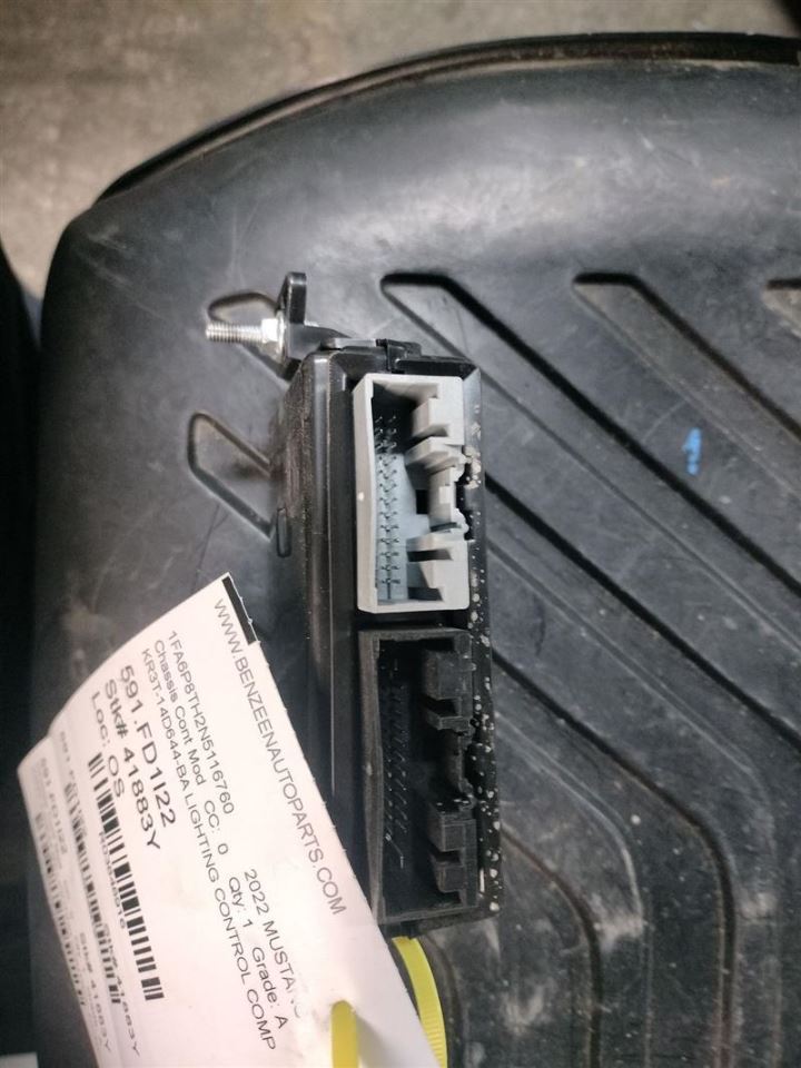 CHASIS CONTROL MODULE KR3T-14D644-BA  KR3T-14D628-BA 2022 FORD MUSTANG - Image 1