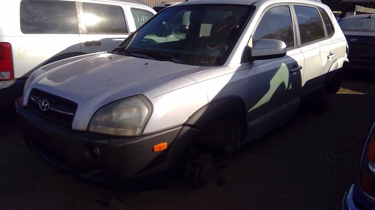 2005 HYUNDAI Tucson