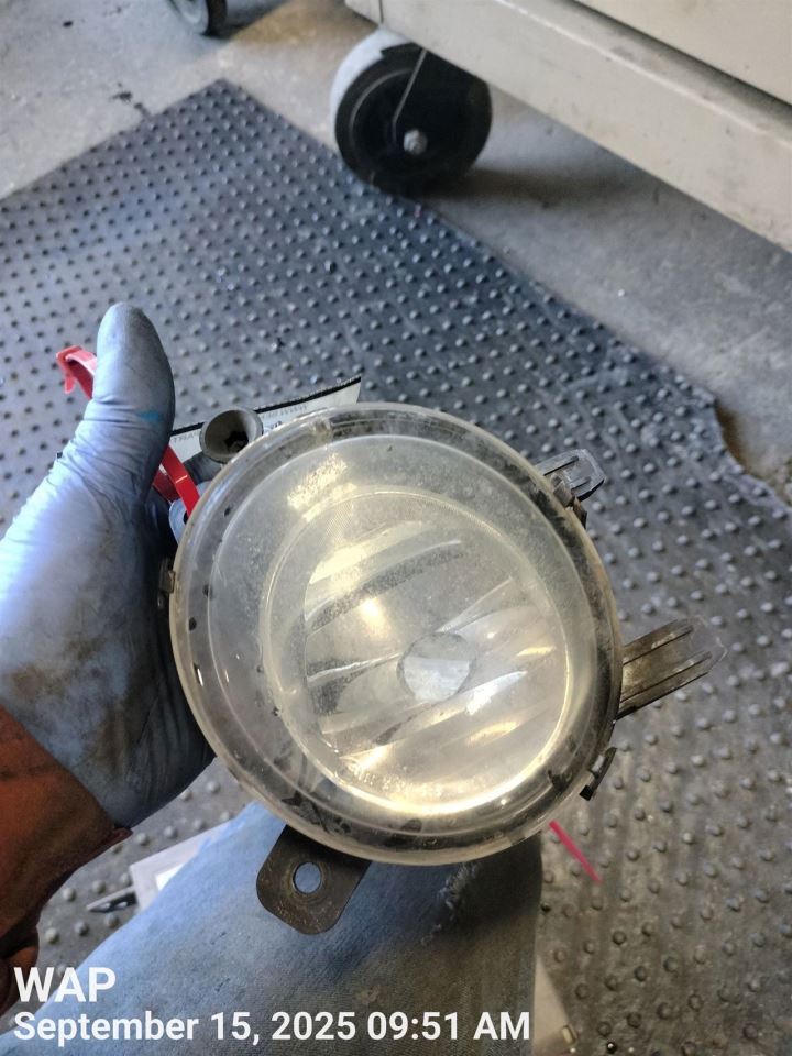 Passenger Corner/Park Light Fog-driving Fits 12-18 BMW 320i 6362335 - Image 3