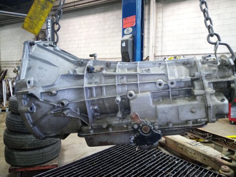 Used 2001 Ford F250 Super Duty Transmission Transmission Transaxl