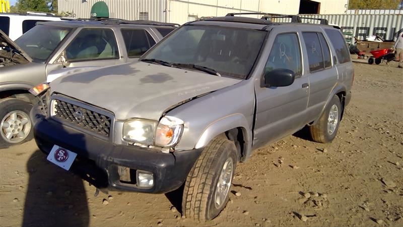 2001 NISSAN Pathfinder