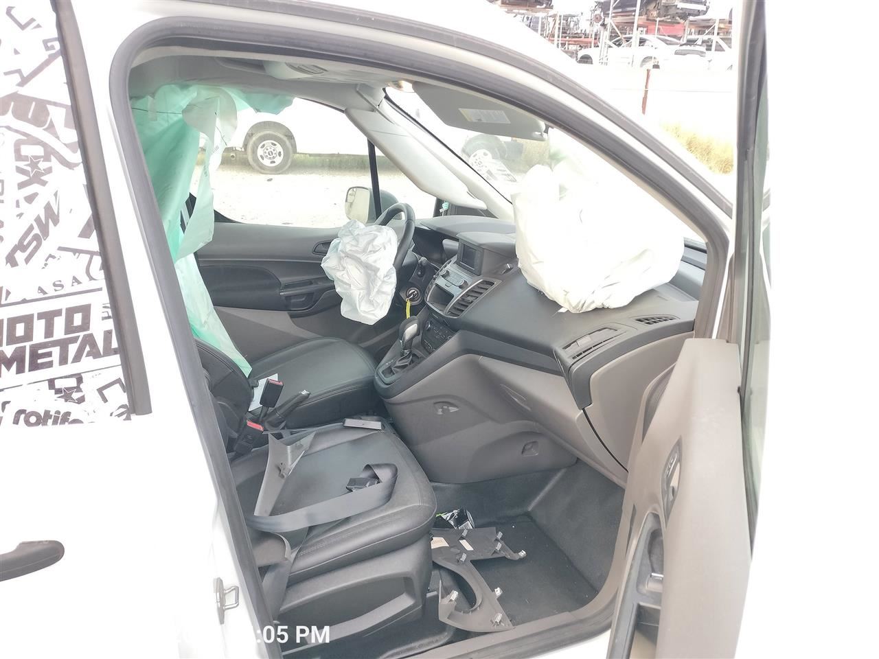 TRANSCNCT 2022 Steering Wheel 7943294 - Image 3