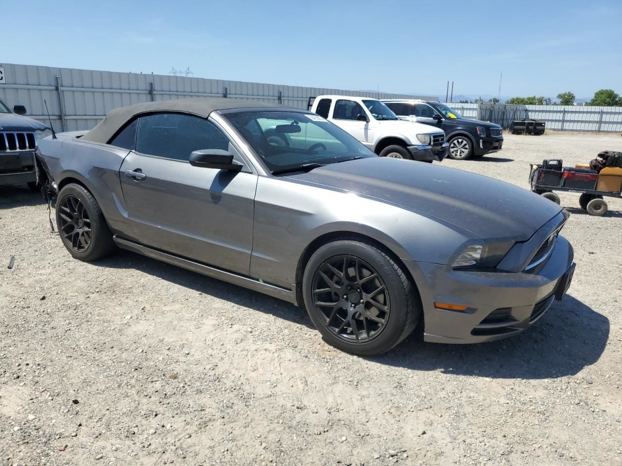 Hub Front ABS Fits 05-14 MUSTANG 5775923 - Image 4