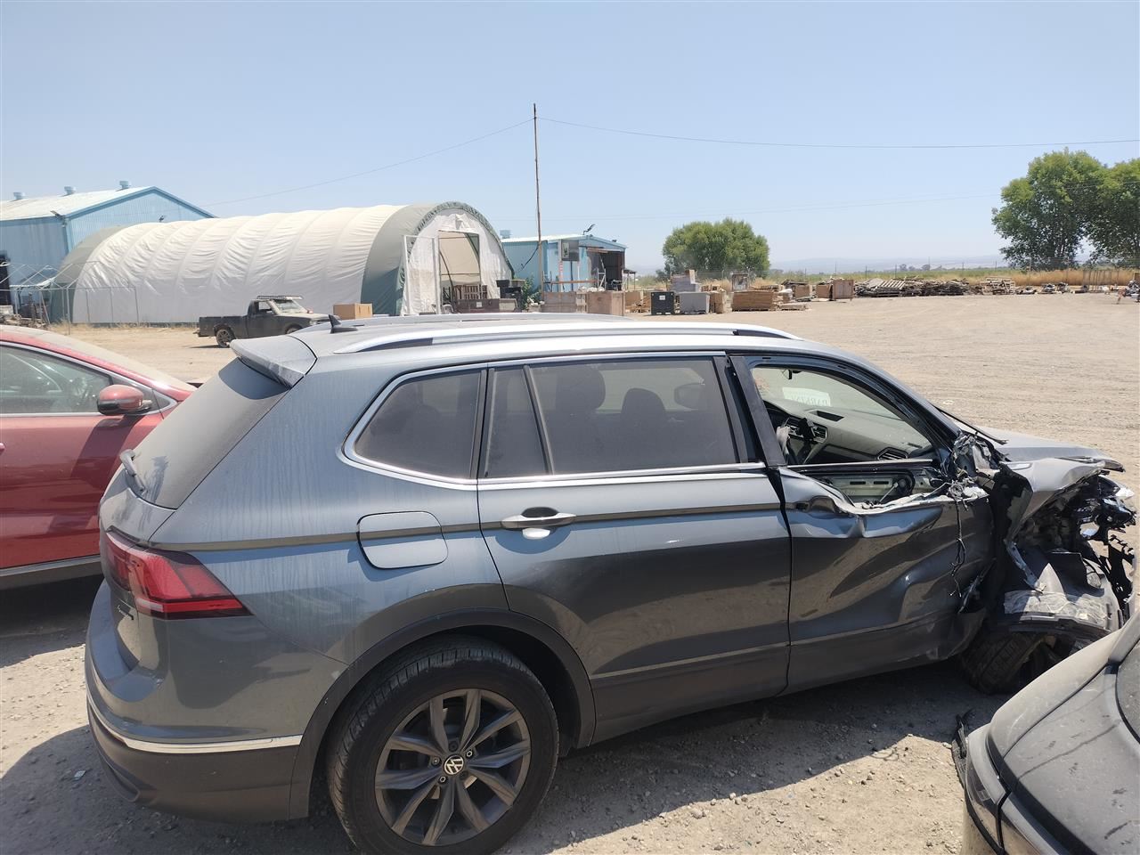 RIGHT FRONT WIPER ARM OEM 2023 VOLKSWAGEN TIGUAN 5NN 955 410 03C - Image 2