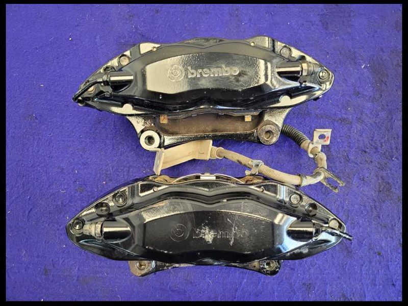 2005-2012 Ford Mustang GT GT500 Pair Front Brembo Calipers Rotor Brake