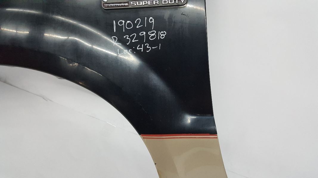 Front Driver Fender Small Dings OEM 99 00 01 02 03 04 05 06 Ford F250SD