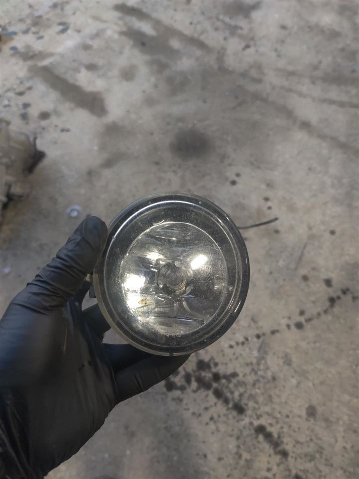 Passenger Corner/Park Light Fog-driving Halogen Fits 11-17 BMW X3 6677680 - Image 2