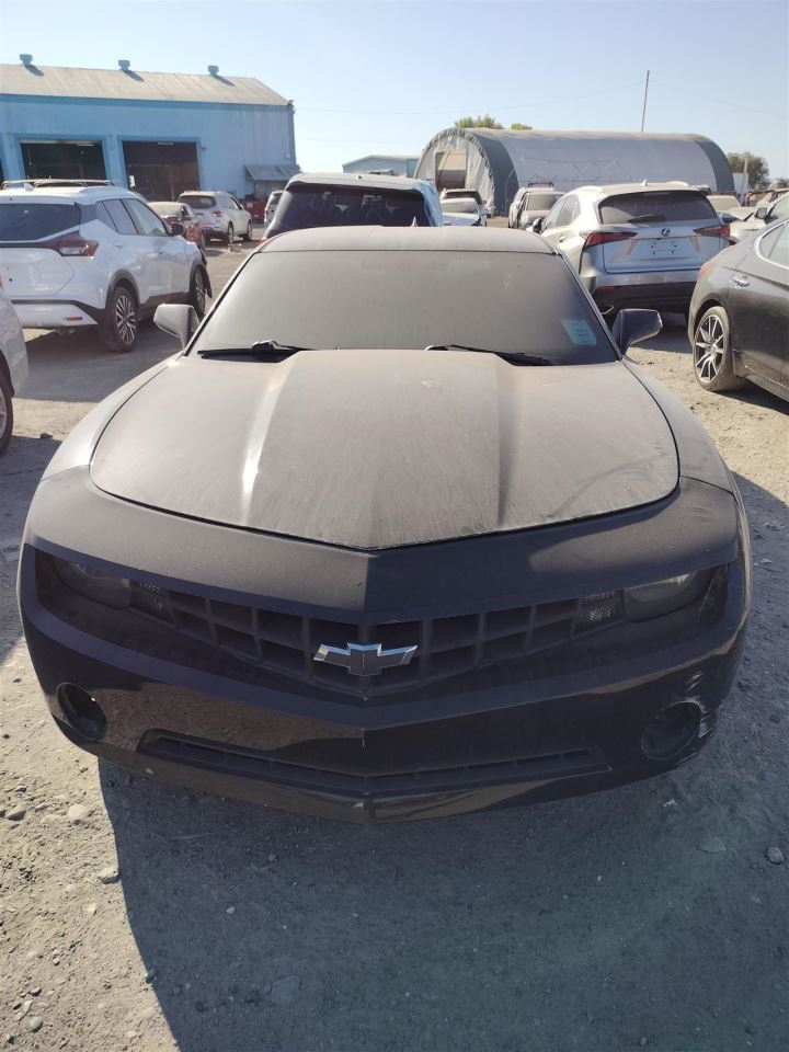 RIGHT BLK FRONT HEADREST OEM 2013 CHEVROLET CAMARO - Image 2