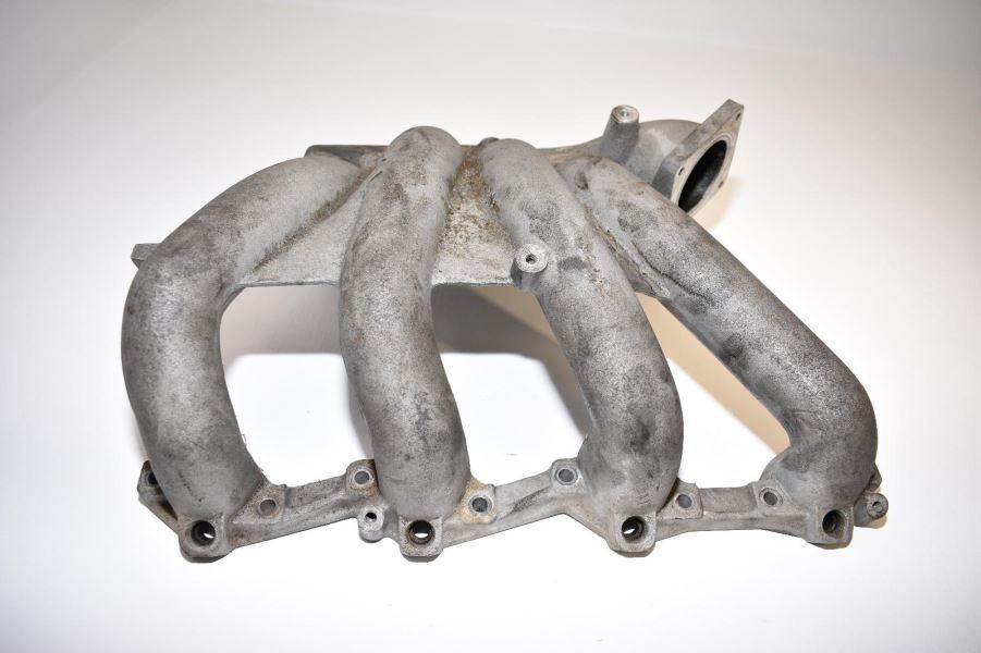 19831987 PORSCHE 944 INTAKE MANIFOLD BASE eBay