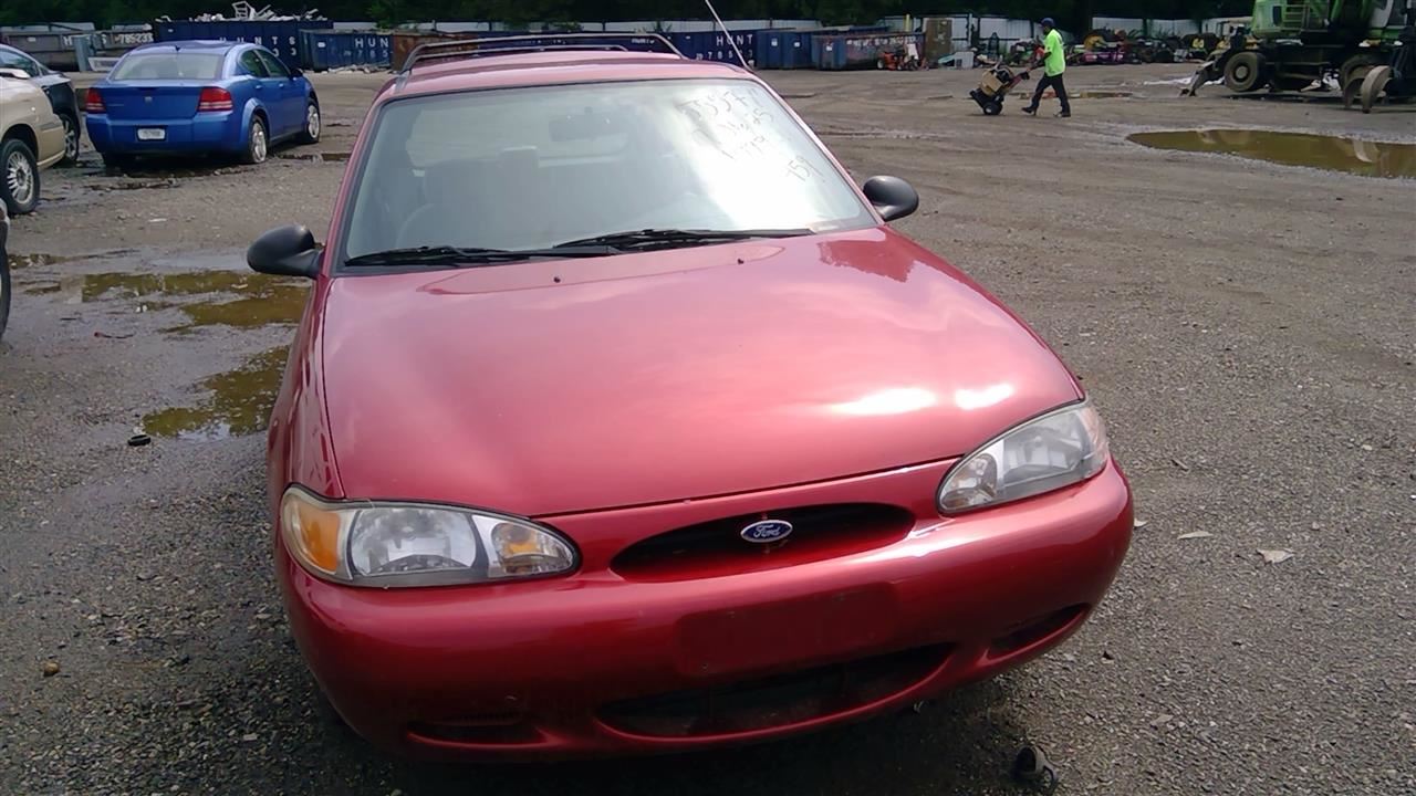 1999 FORD Escort