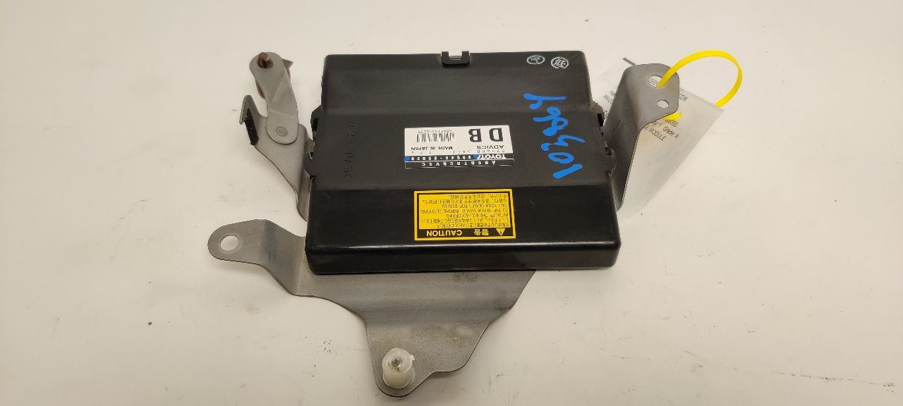 2009-2011 LEXUS GS350 Chassis Cont Mod 8954030B20  OEM - Image 3
