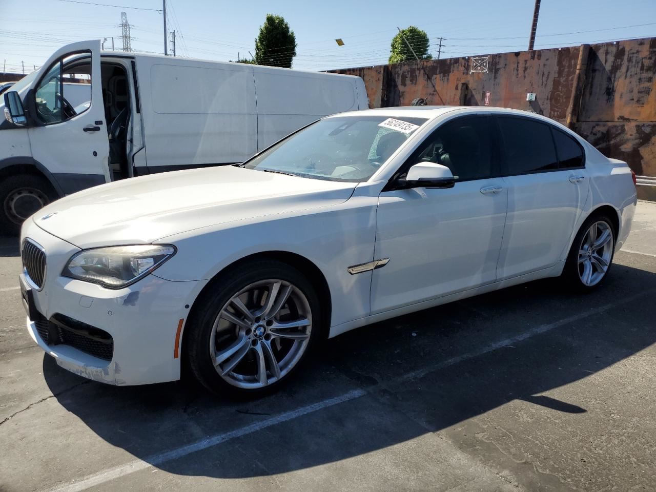 LEFT FRONT WIPER ARM OEM 2015 BMW 750I - Image 1