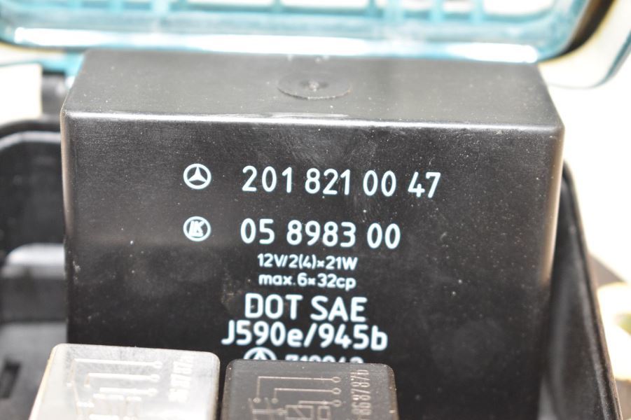 Mercede 190e Fuse Box
