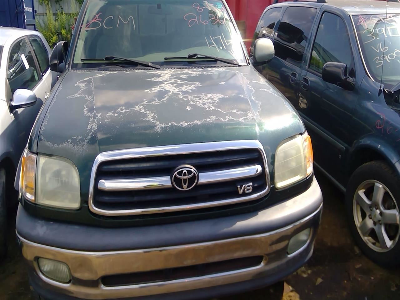 2002 TOYOTA Tundra