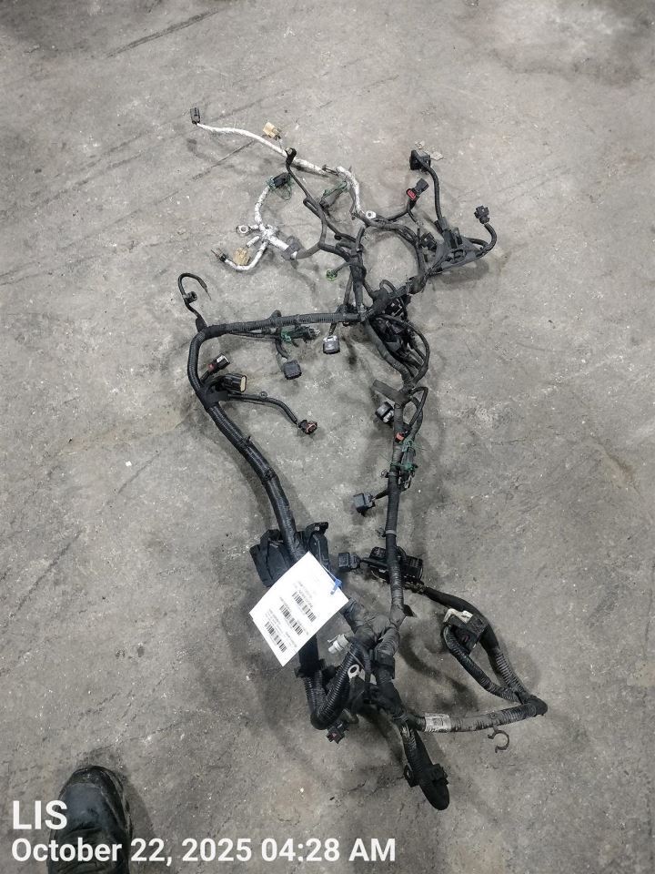 XTS 2013 Engine Wire Harness 6684096 - Image 2