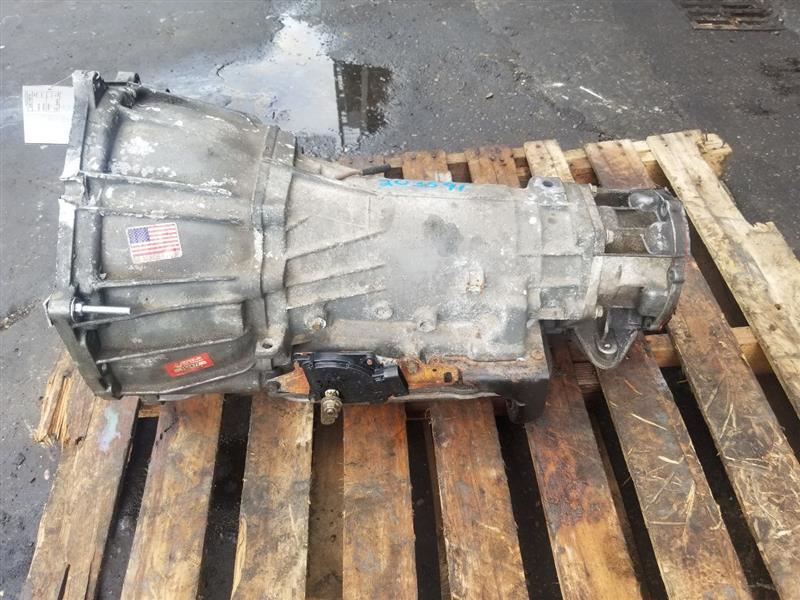 Used 2004 Cadillac Escalade Transmission Transmission At, 6.0l (a