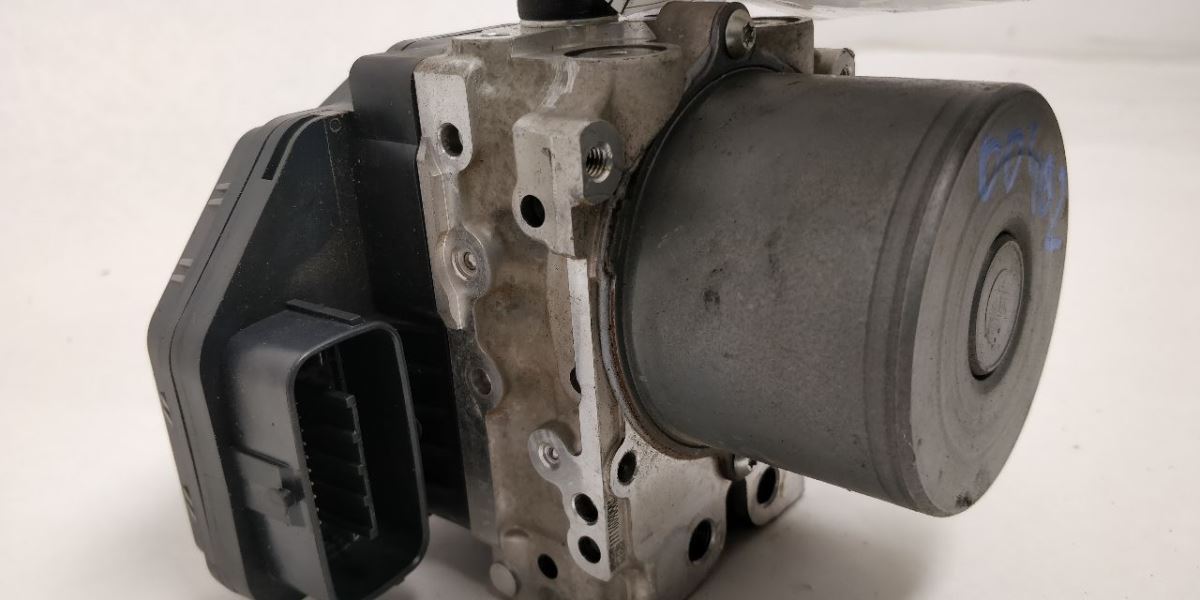 Anti   Lock Brake Part Actuator And Pump 44050-24120 Fits 16-17 Lexus RC200T OEM - Image 2