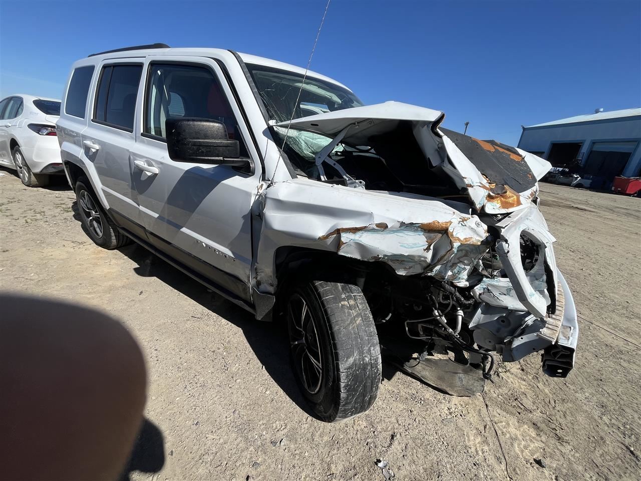 RIGHT FRONT AXLE SHAFT 52123872AB 2014-2017 JEEP PATRIOT - Image 3