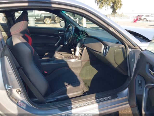 FR-S 2015 AC Evaporator Housing 6471328 - Image 5